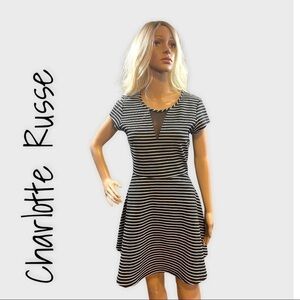 CHARLOTTE Russe Black and white striped dress
Size large